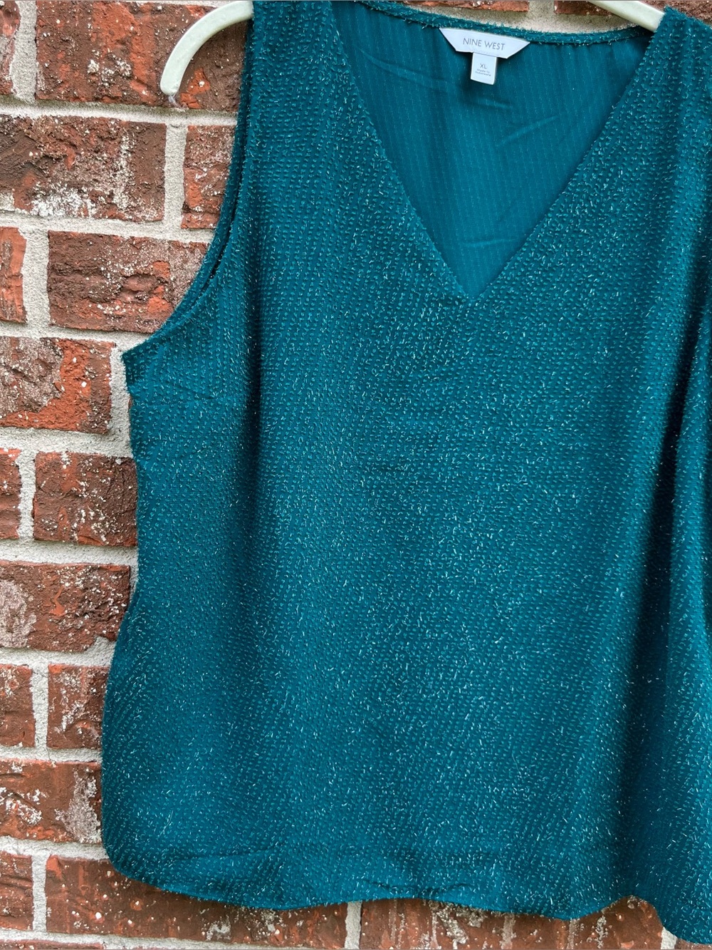 NWT Nine West Green V-Neck Shimmery
Sleeveless Tank Top Women's Sz XL